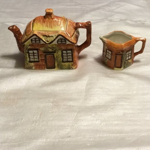 Vintage Price Kensington Ye Olde Cottage Ware Teapot & Creamer Set - Picture 9 of 12